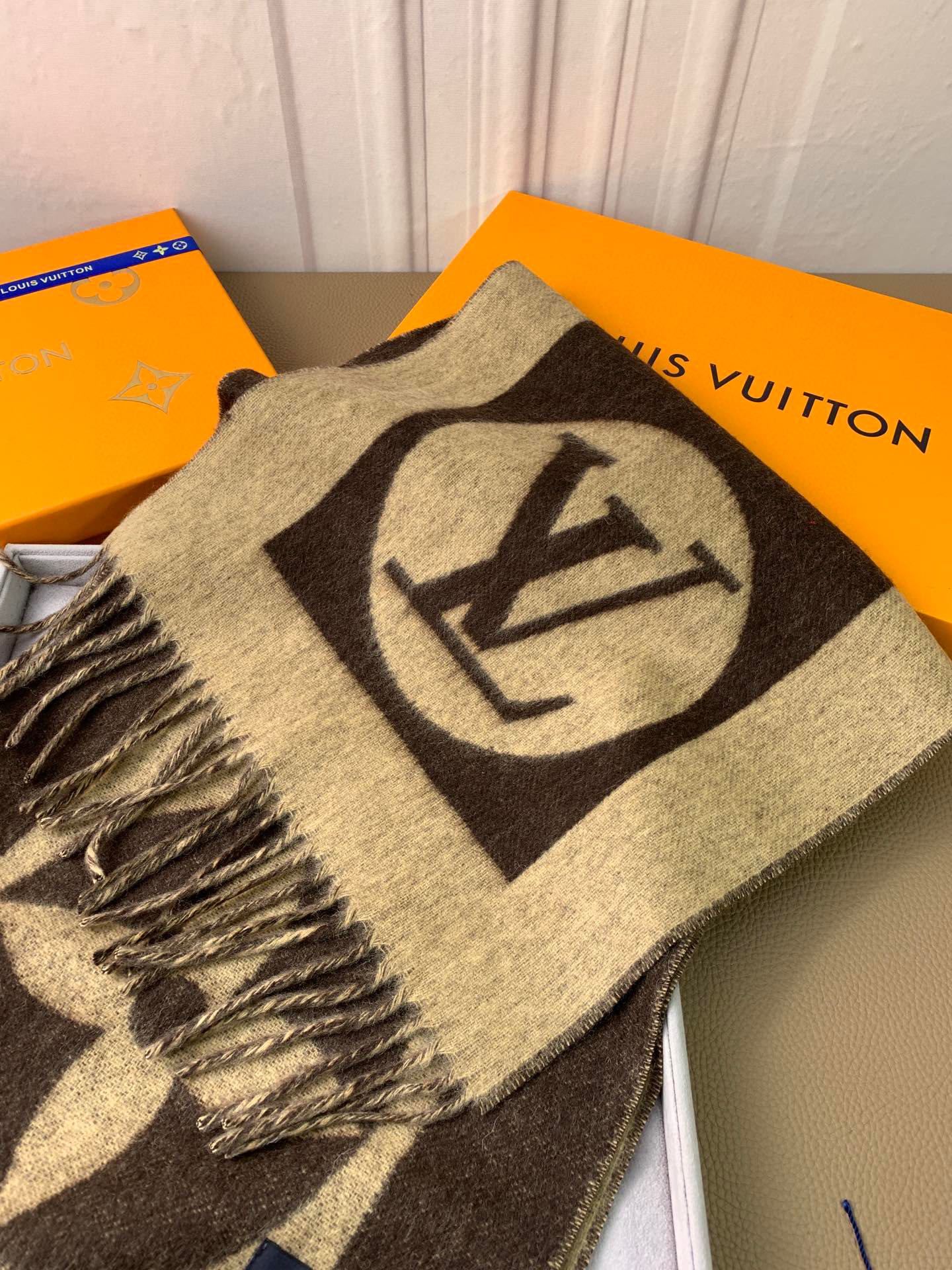 Louis Vuitton Scarf